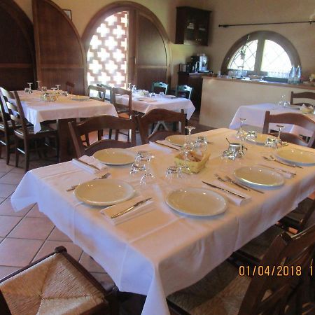 Farneto La Colombarola Agriturismo מראה חיצוני תמונה