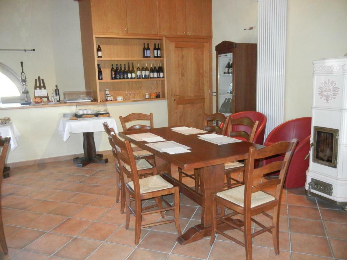 Farneto La Colombarola Agriturismo מראה חיצוני תמונה